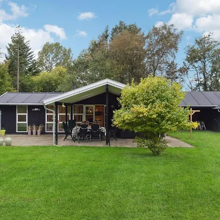 Holiday home Lovely In With Kitchen Strandby